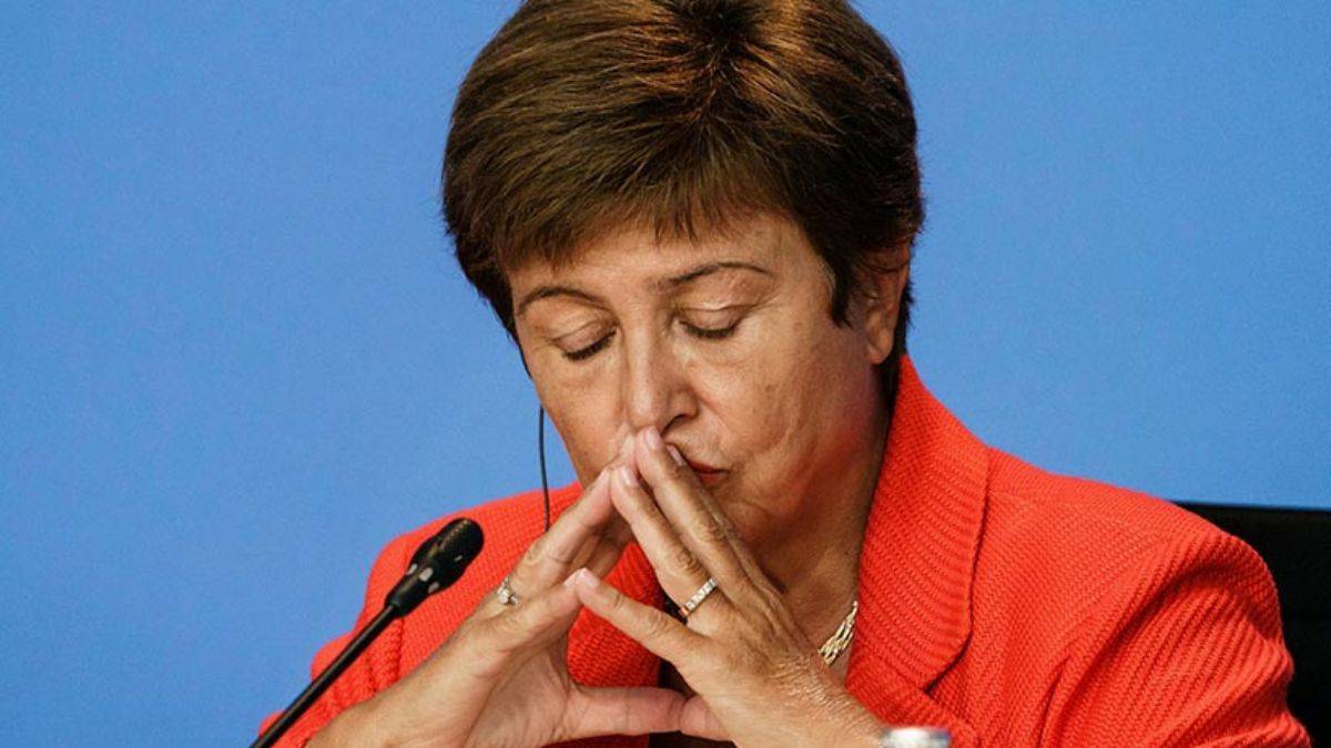 IMF'de 'darbe girişimi'! Çin krizi büyüyor; başkan sorgulanacak