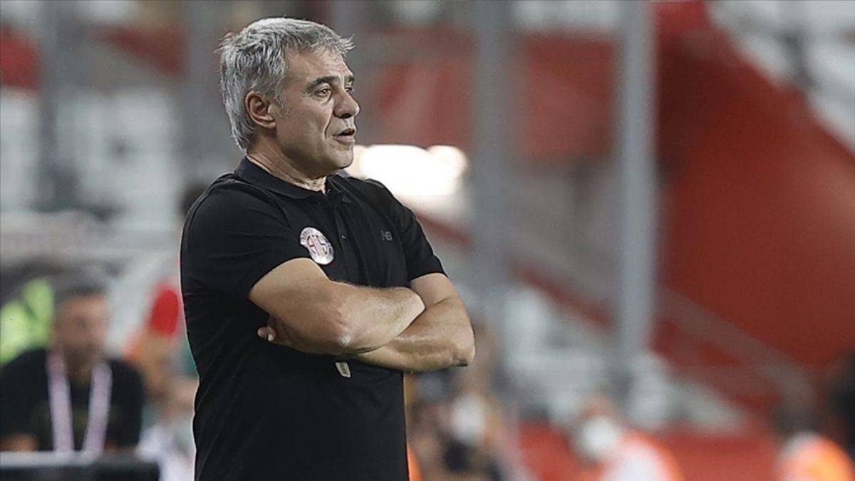 Antalyaspor Ersun Yanal ile yollarını ayırdı