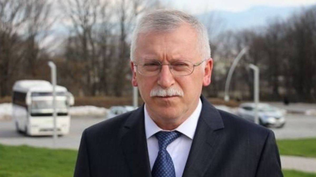 Mustafa Alişarlı kimdir? Prof. Dr. Mustafa Alişarlı nereli, kaç yaşında, mesleği nedir?