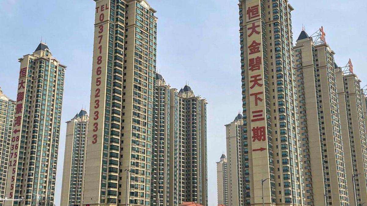 Evergrande'ye 5,6 milyon dolarlık dava