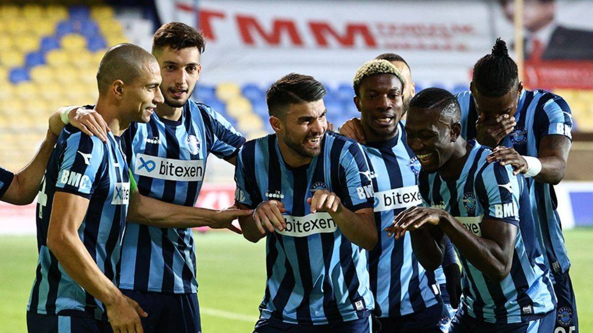 Adana Demirspor'da sürpriz ayrılık! Golcü oyuncuya talip oldular