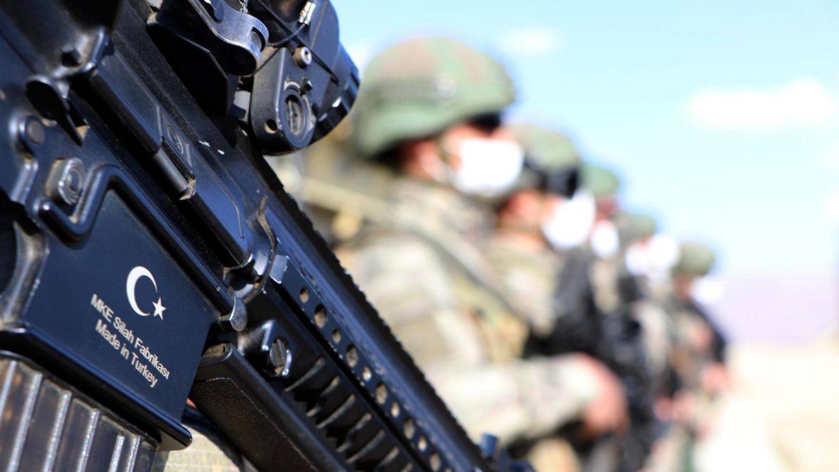 'Hudut Kartalları' ASELSAN üretimi silahlarla nöbette