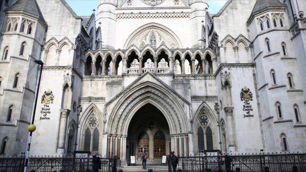 İngiliz mahkemesi, Dubai Emiri'nin eski eşinin telefonlarını hacklettiğine karar verdi