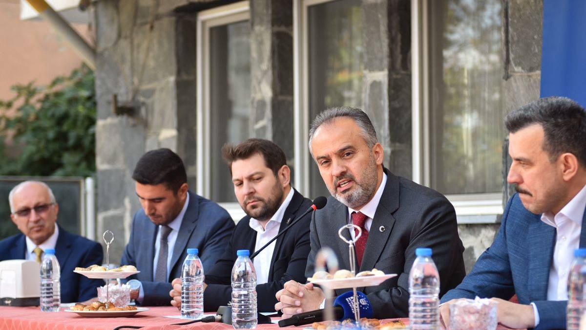 Üniversiteliye barınma desteği