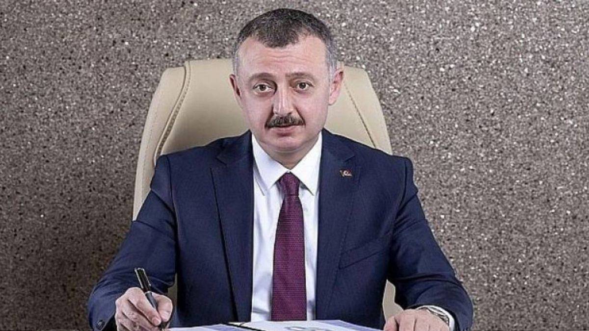 Tahir Büyükakın kimdir? Kocaeli Büyükşehir Belediye Başkanı Tahir Büyükakın hangi partiden?