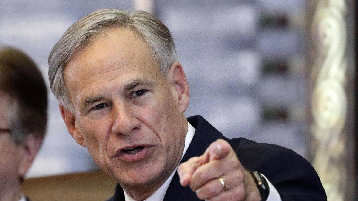 'Zorbalık' diyerek aşı zorunluluğunu yasakladı