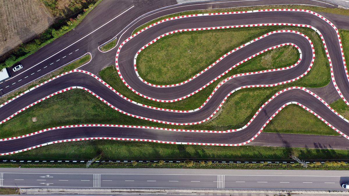 Sofuoğlu hız tutkunlarını yeni pistte buluşturacak