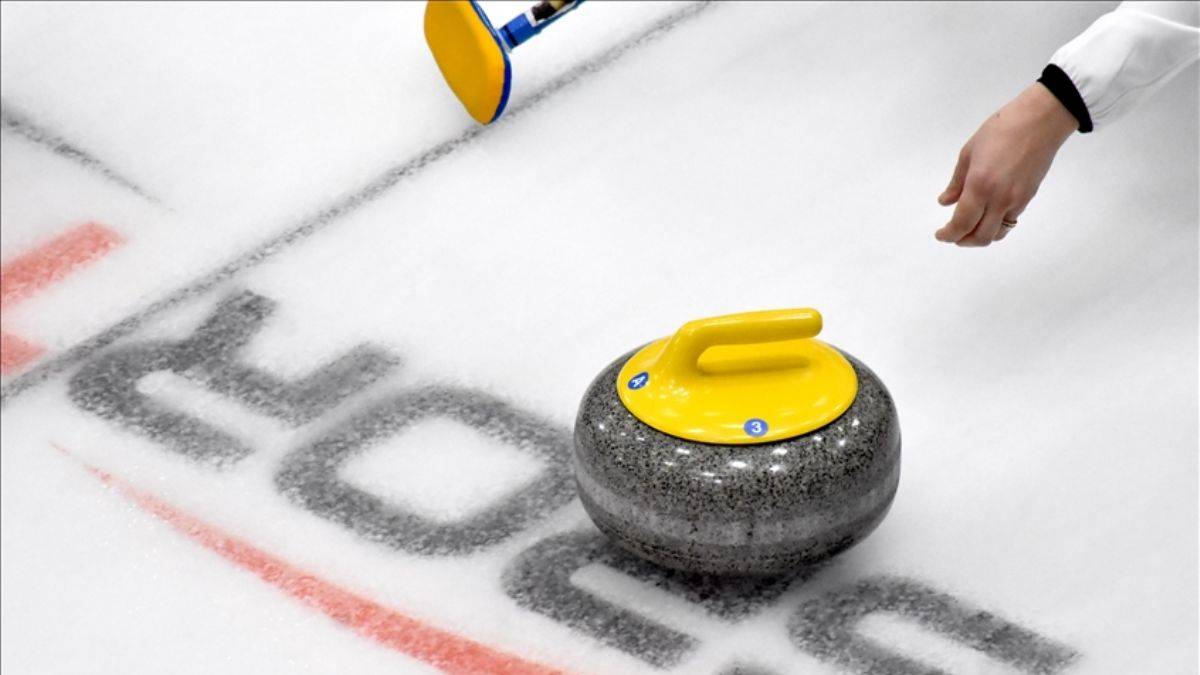 Curling: 2022 Kış Olimpiyat Oyunları ön eleme müsabakaları