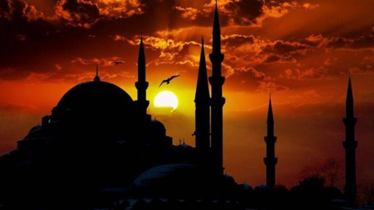 Kandil günü düğün ve nikah caiz mi günah mı? Kandilde televizyon izlenir mi? TV izlemek günah mı?