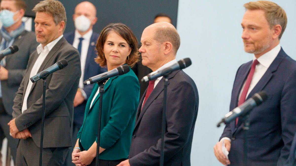 SPD-Yeşiller ve Liberaller, hükümeti kurma konusunda anlaştı