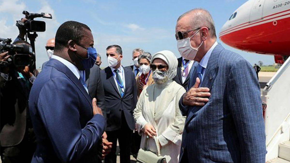 Fransız Le Point dergisi: 'Erdoğan fethederek ilerliyor'