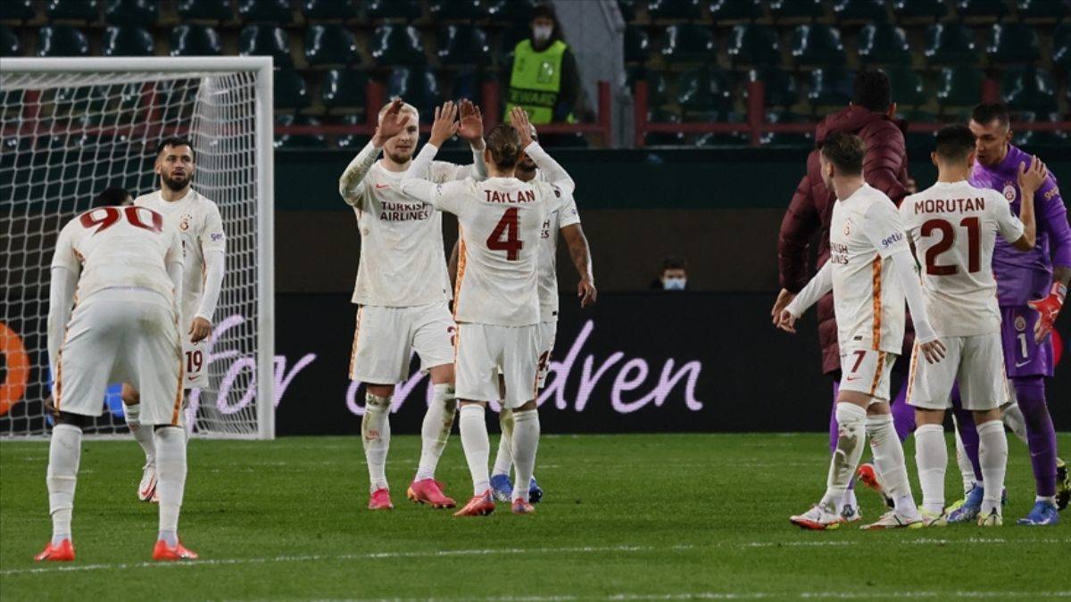 Rus basını: “Ağla, Lokomotiv, ağla”