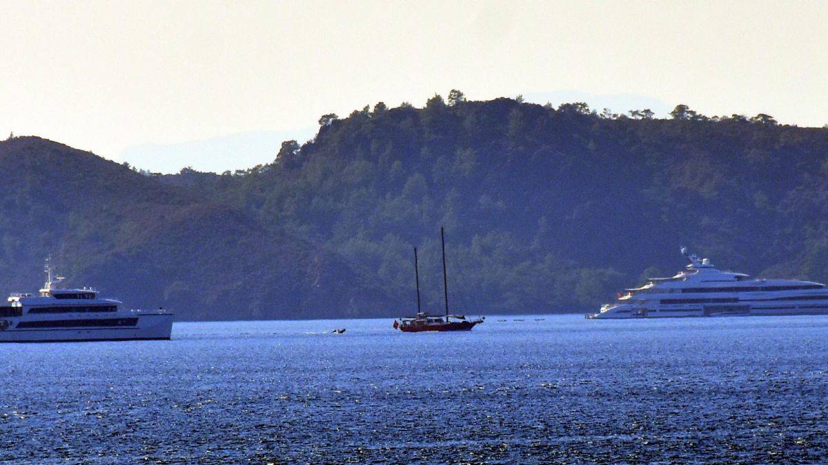 Bill Gates'in yatları Marmaris'te