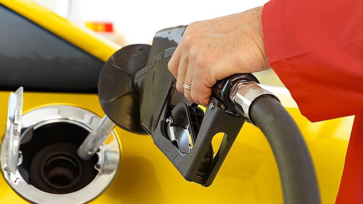 Benzin ne kadar oldu? 27 Ekim benzinin litresi kaç TL oldu? Benzin zammı ne zaman geçerli uygulanacak?