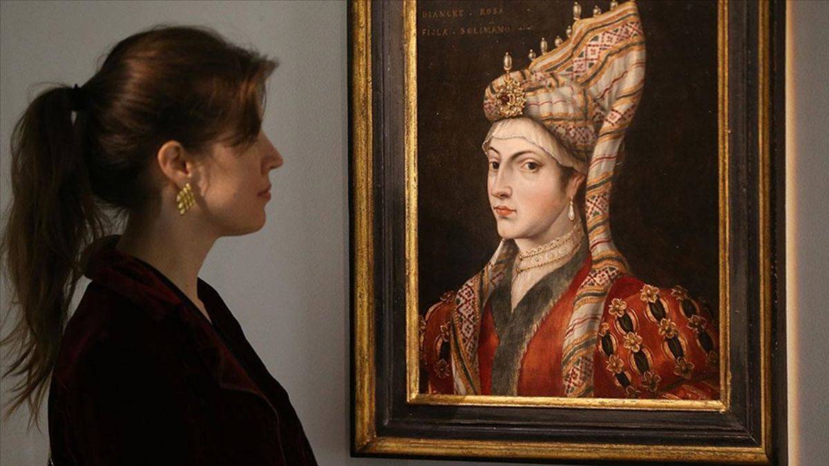 Hürrem Sultan'ın portresi 126 bin sterline satıldı