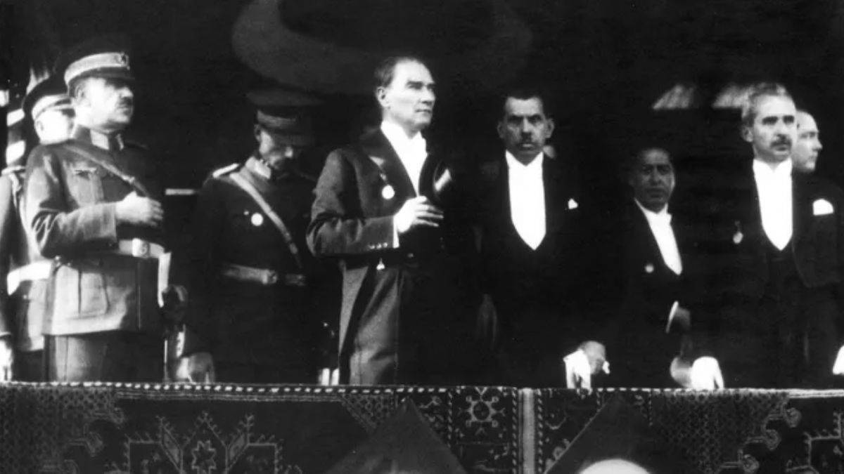 İş dünyasından 98. yıl mesajları