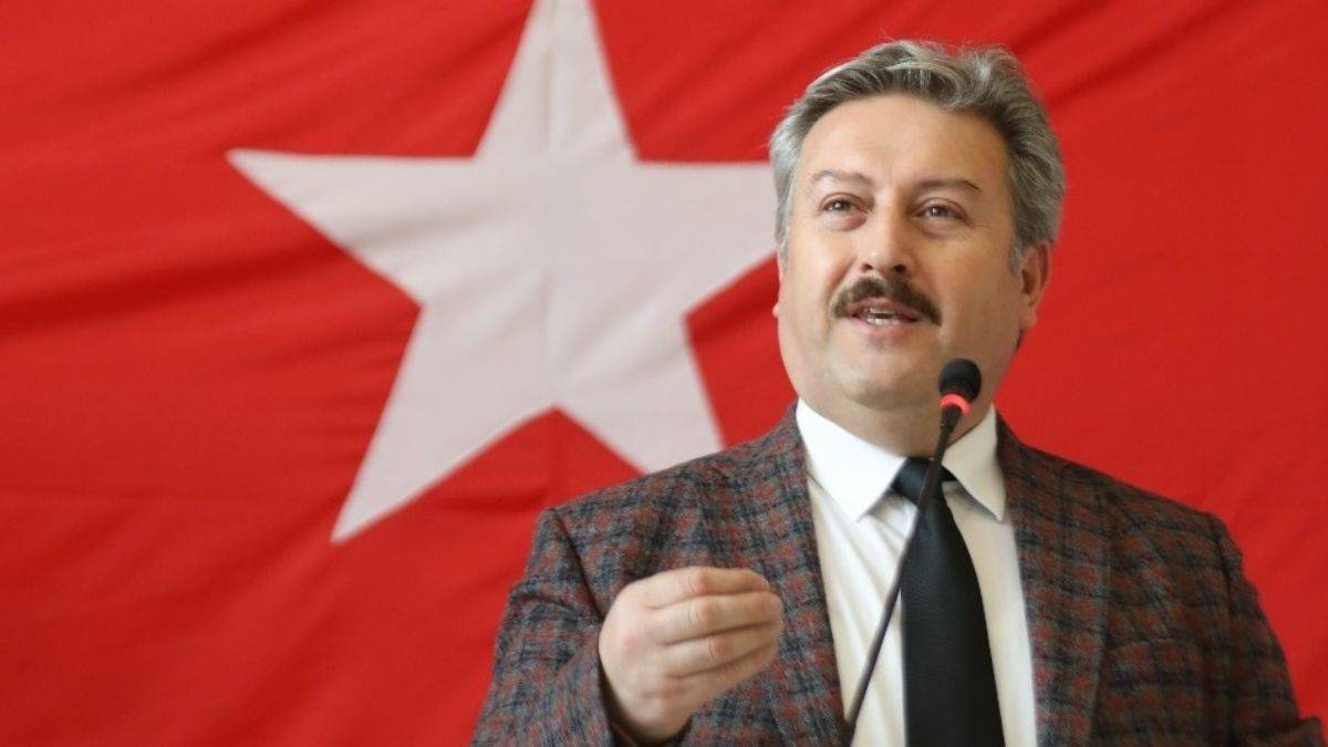 Başkan Palancıoğlu, 29 Ekim Cumhuriyet Bayramı'nı kutladı