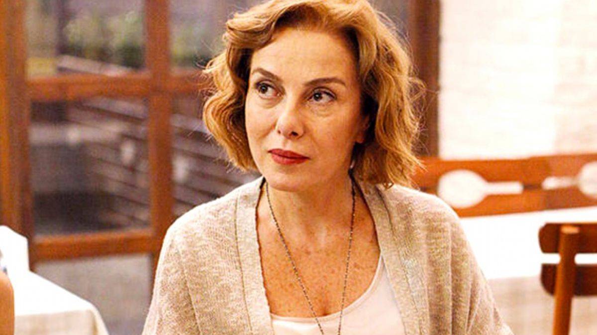 AKM'nin açılışına davet edilmeyen Zuhal Olcay'dan hükümete tepki