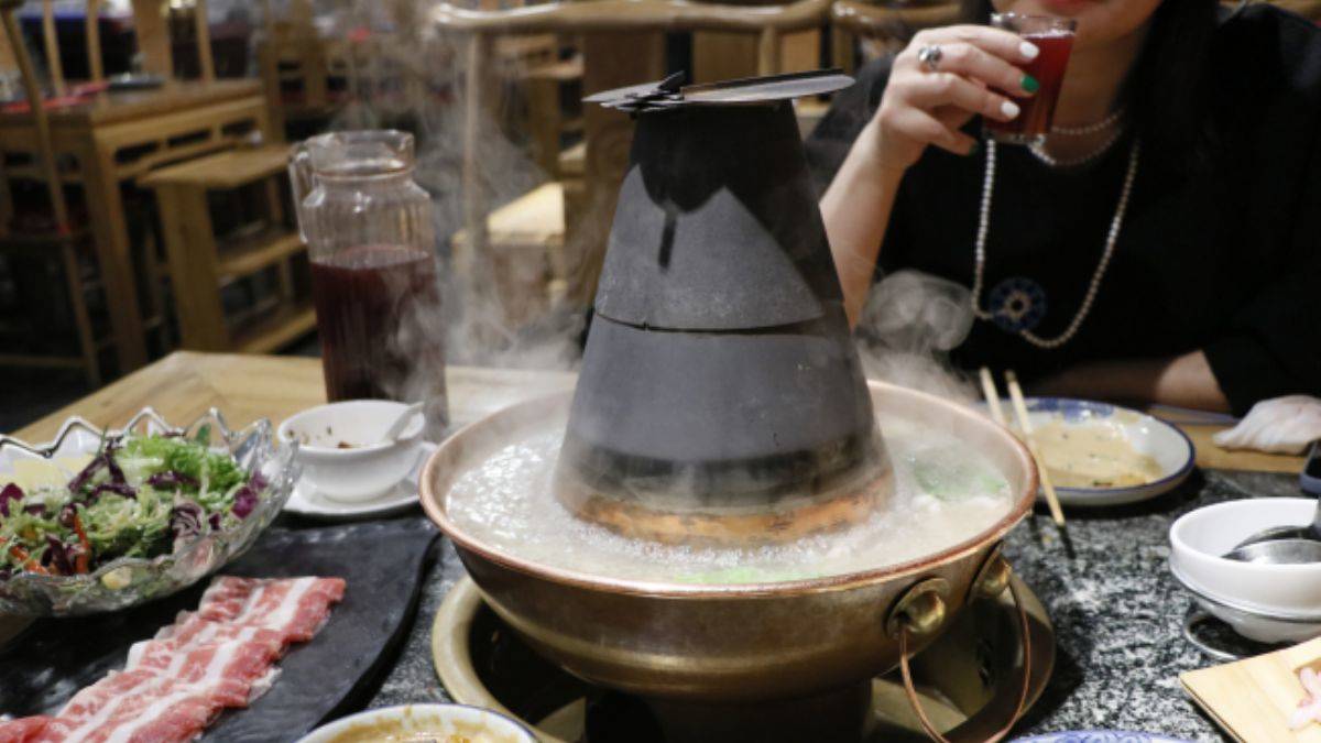 Çin’in vazgeçilmez ‘ateş kabı’ ve yemek kültürü