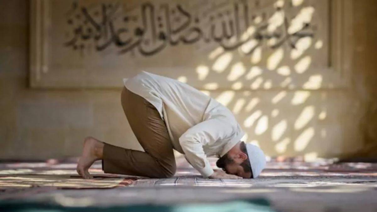 Namaz kılarken hangi sureler okunabilir?