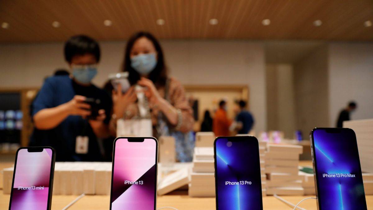 Çip krizi akıllı telefonları da vurdu