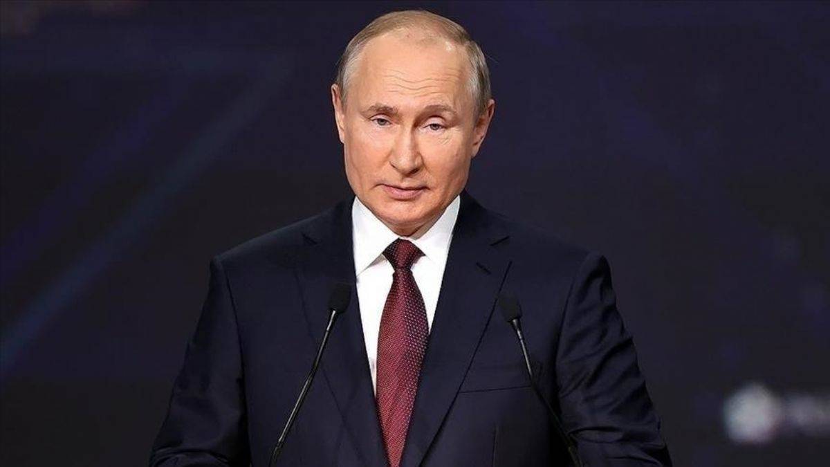 Putin ve savunma sanayi yetkilileri ''İHA'' gündemiyle toplandı