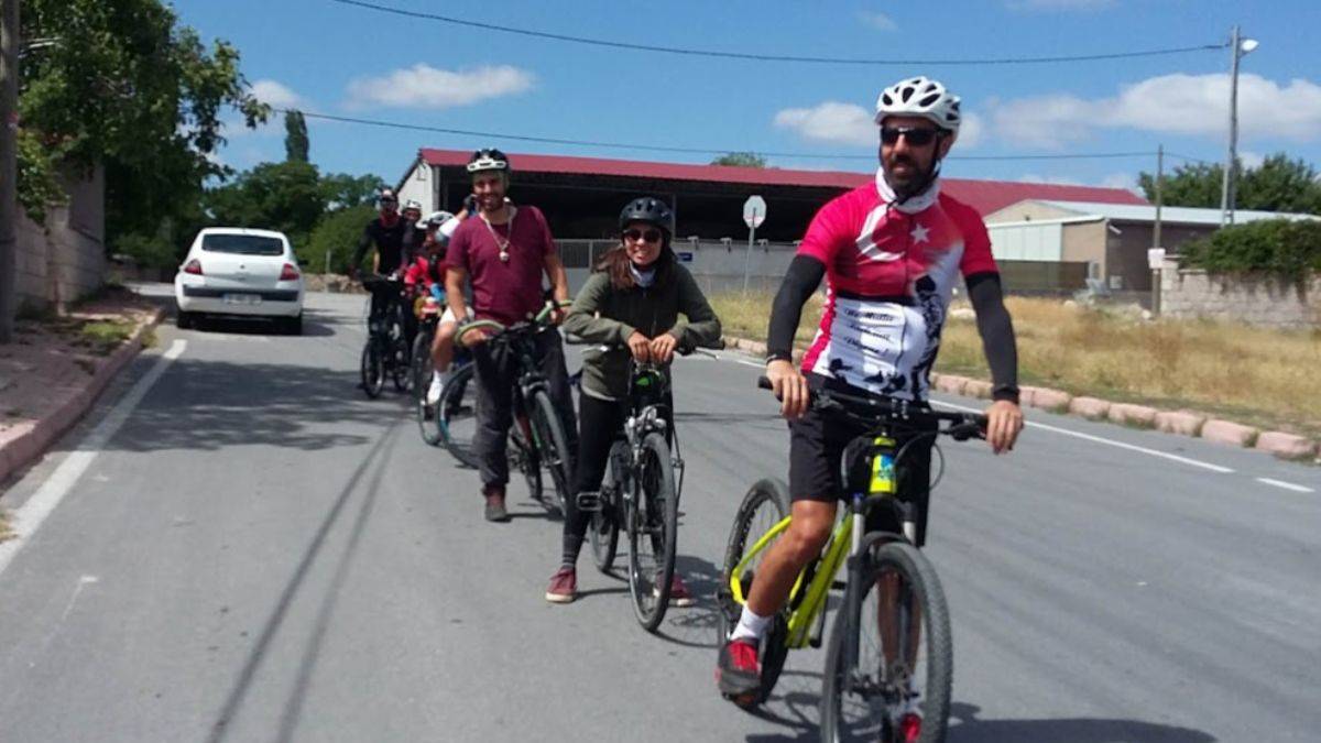 Bisiklet İnisiyatifi Anıtkabir Yolunda