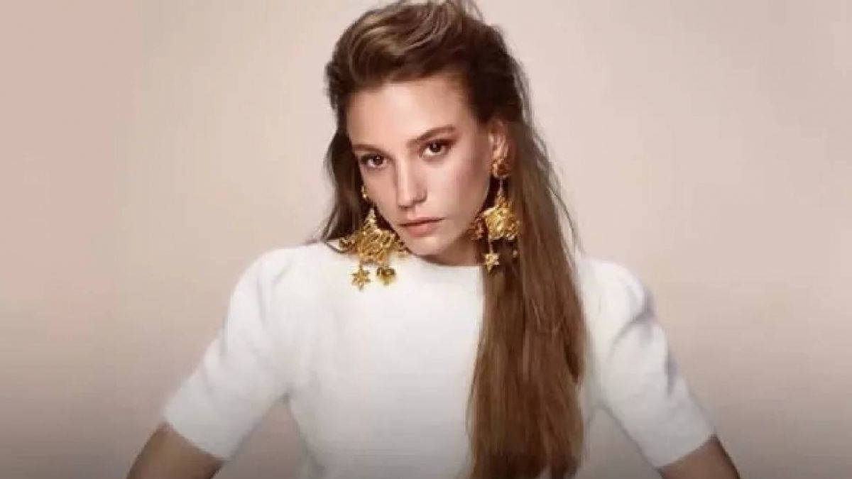 Serenay Sarıkaya reklam ücreti | Serenay Sarıkaya jean reklamından ne kadar para aldı?
