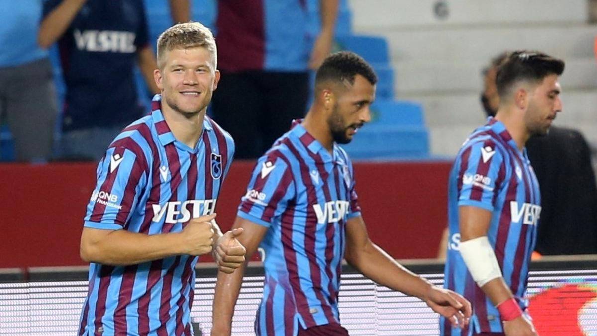 Trabzonspor'da Andreas Cornelius şoku!