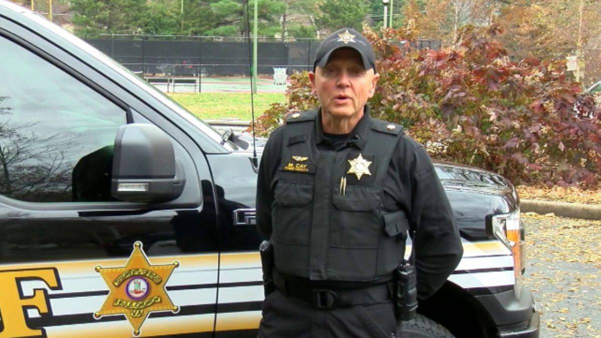 ABD'de Türk asıllı Metin Çay şerif seçildi