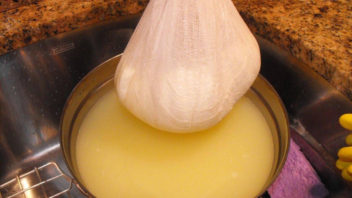 Peynir altı suyunu yüzünüze sürerseniz...