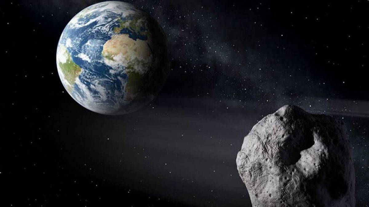 Asteroid dünyayı teğet geçti!
