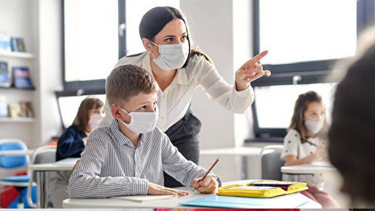 Öğretmenler ara tatilde mesleki çalışma uzaktan online mi yapacak? Seminerler evden mi yapılacak? Seminer iptal mi edildi?