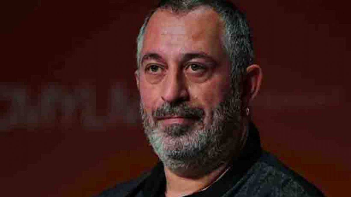 Cem Yılmaz isyan etti: Çok sıkıldım bu oyundan