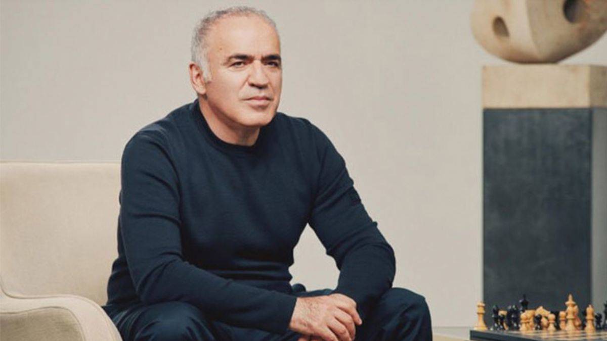 Satranç devinden Facebook'a sert eleştiri: 'Yaptıkları aptalca!'