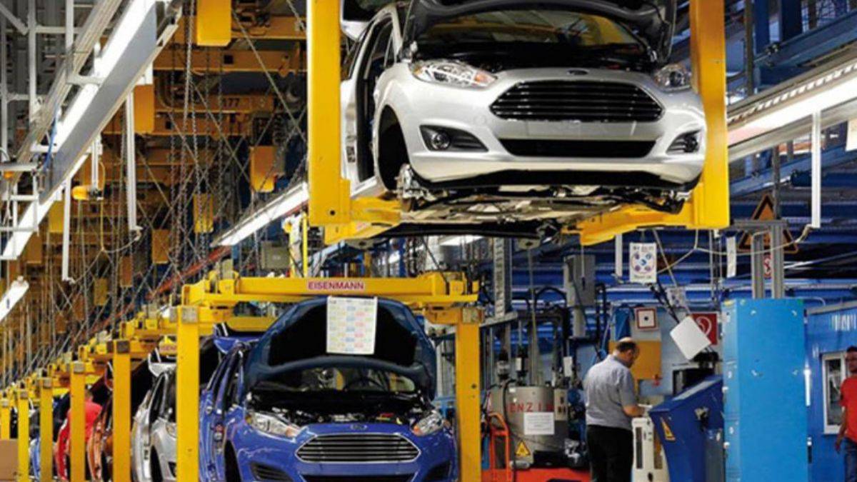 Otomobil devi Ford, Gölcük'teki üretimine ara verdi
