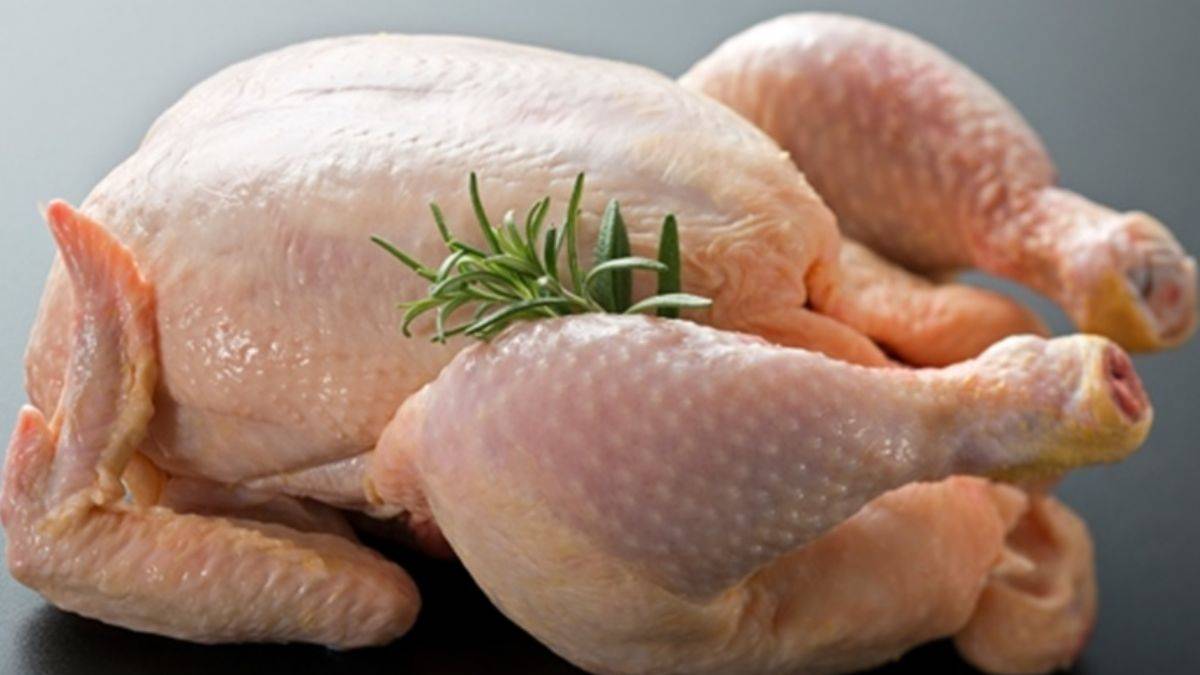 Kurumasın diye tavuk eti nasıl marine edilmeli?