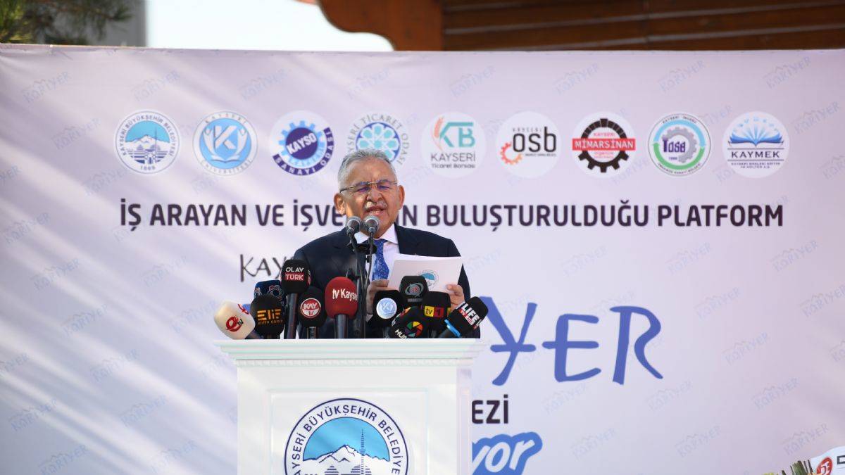 Büyükkılıç'tan istihdama destek verecek proje: Kayseri Kariyer Merkezi