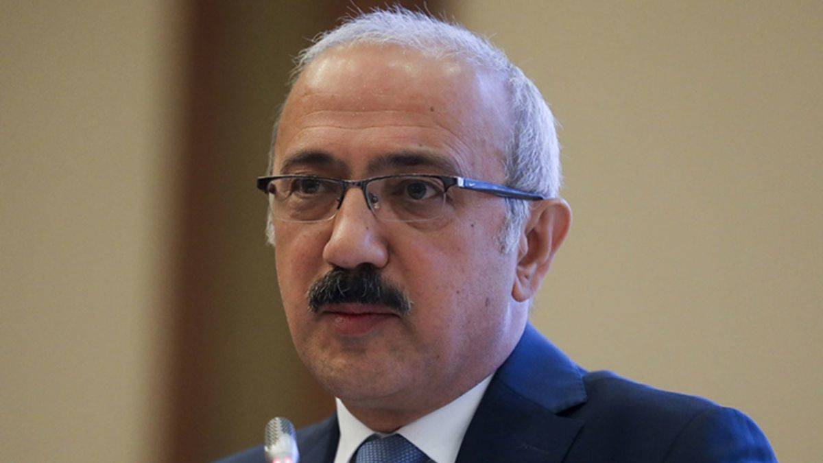 Bakan Elvan'dan döviz kuru açıklaması