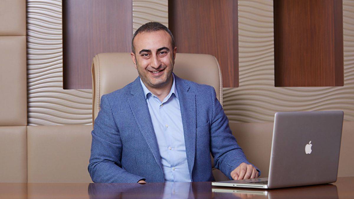 Eyüp Sabri Göncü Başarılarıyla Gündemde