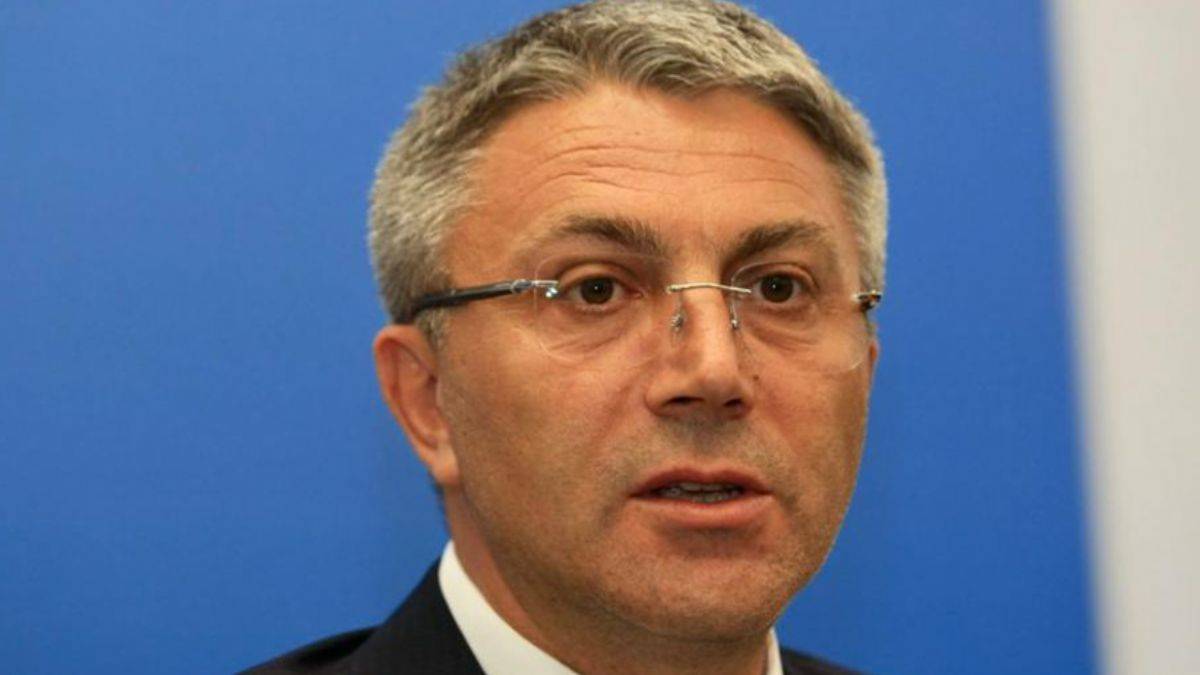 Bulgaristan 14 Kasım'da sandığa gidiyor: İlk kez bir Türk aday