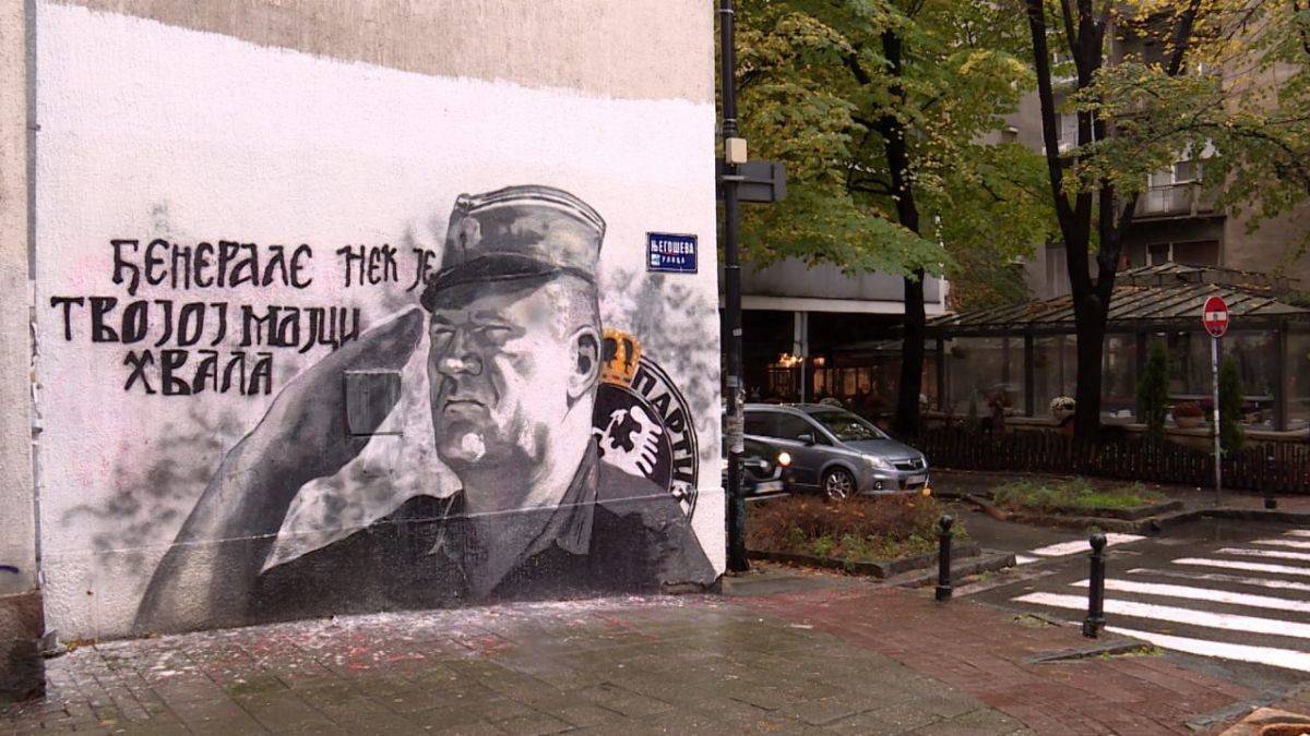 BM'den ‘Bosna Kasabı’ Mladic'in duvar resminin korunmasına tepki