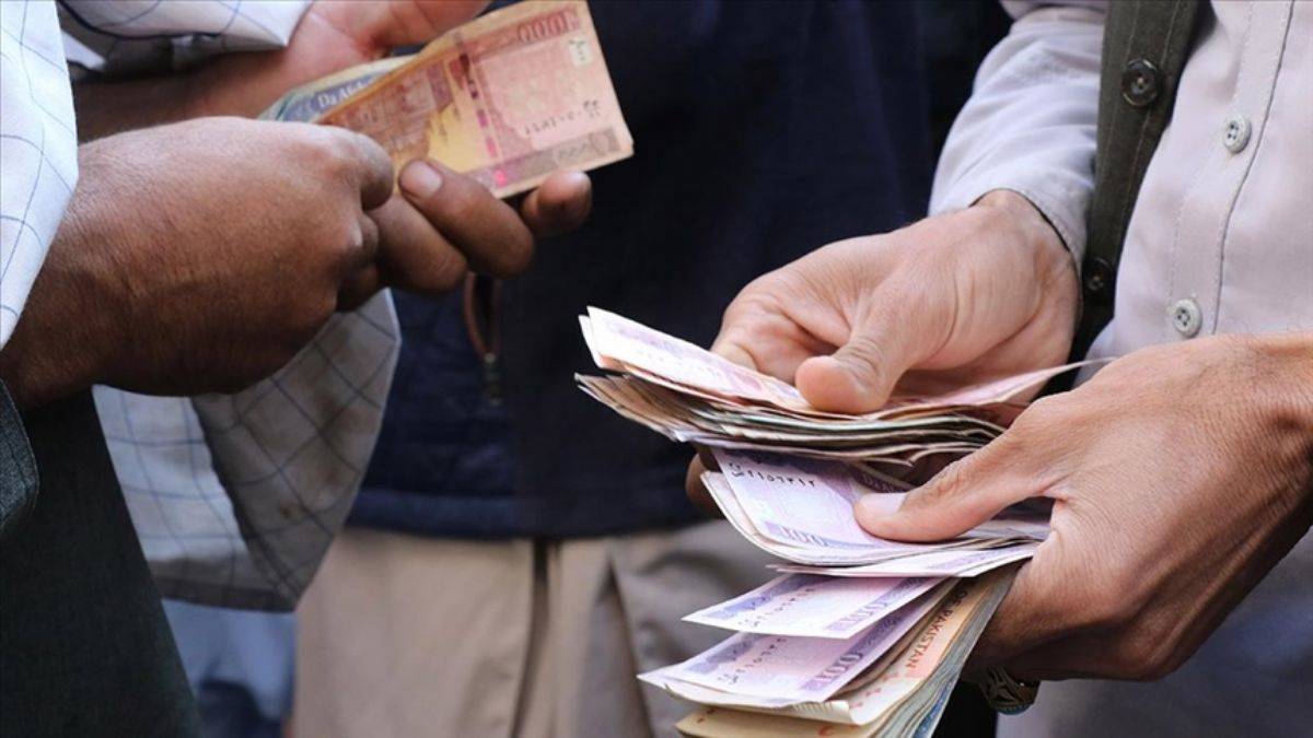 Pakistan'dan ABD'ye 'Afganistan’ın dondurulan varlıklarını serbest bırakın' çağrısı