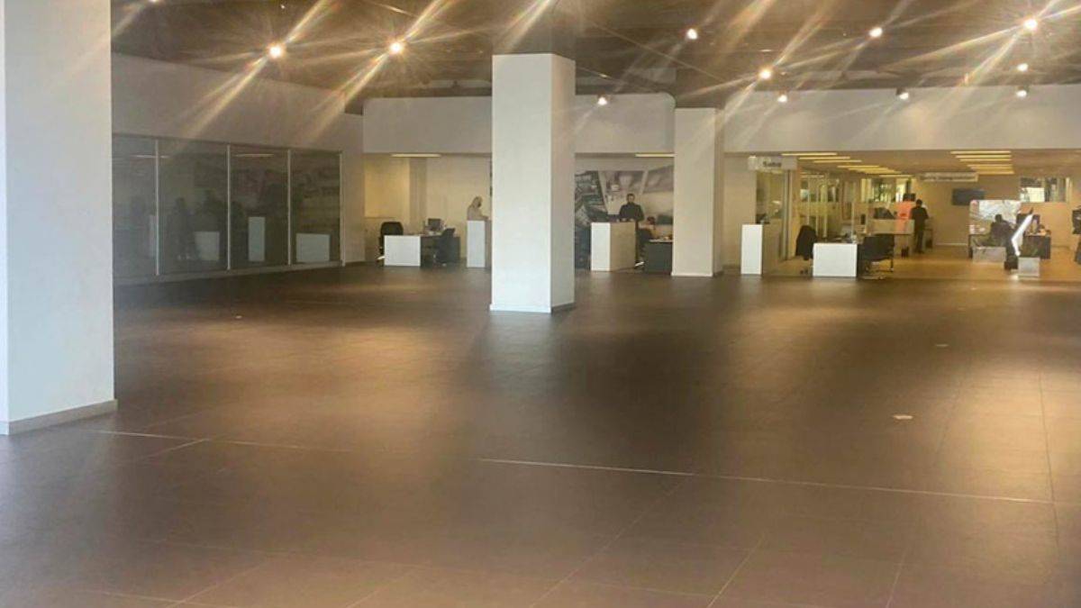 Çip krizi giderek derinleşiyor: Shoowroomlarda sergilenecek araç kalmadı