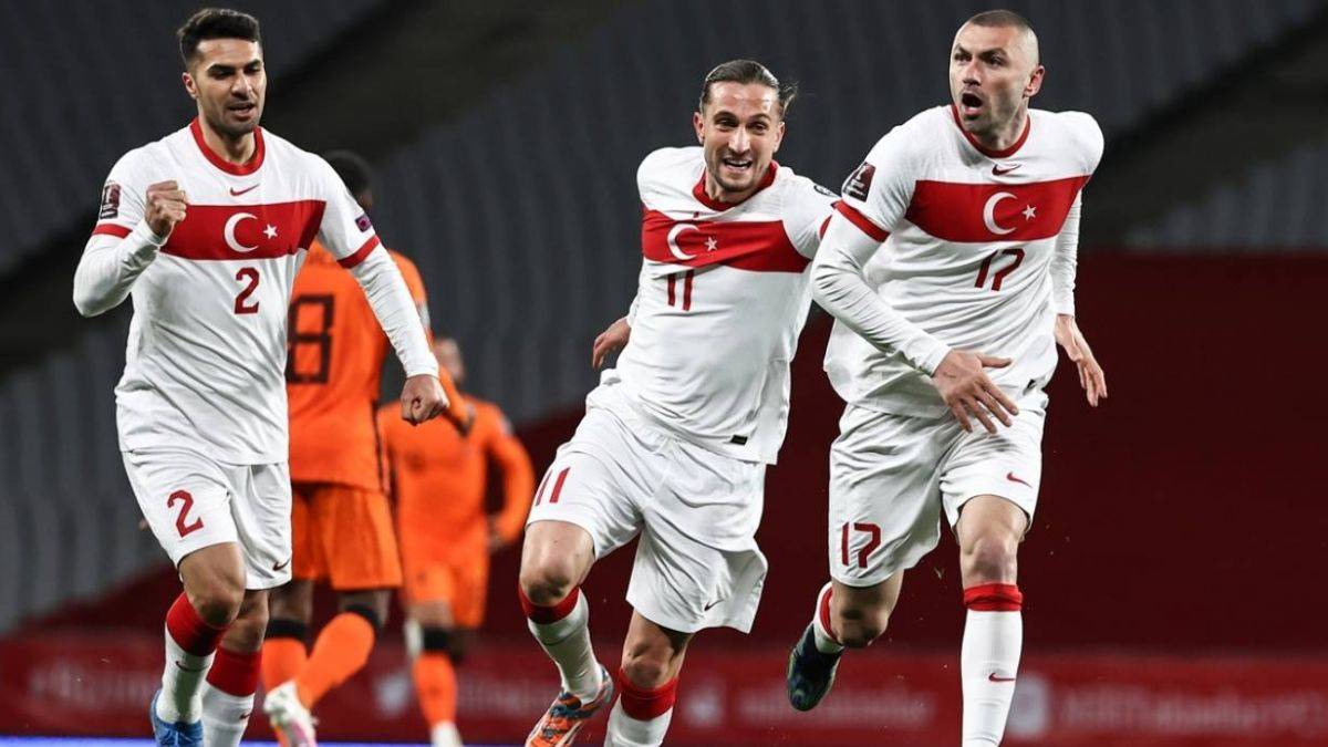 Türkiye kaç puanda? Türk Milli Takım kaçıncı sırda? 2022 Dünya Kupası elemeleri G Grubu puan durumu?