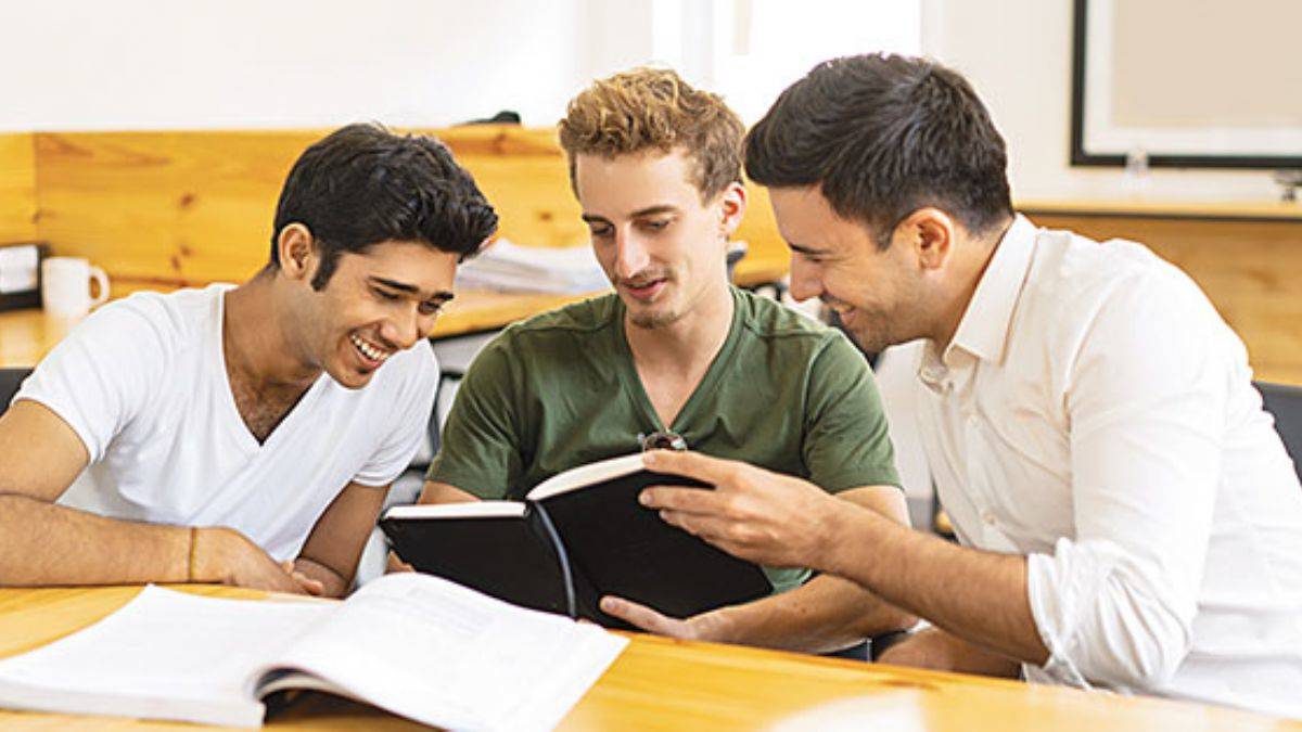 4 серия. Линда лапиньш сериал 2021. Стажеры 19. Стажеры сериал фото. Стажеры 19.