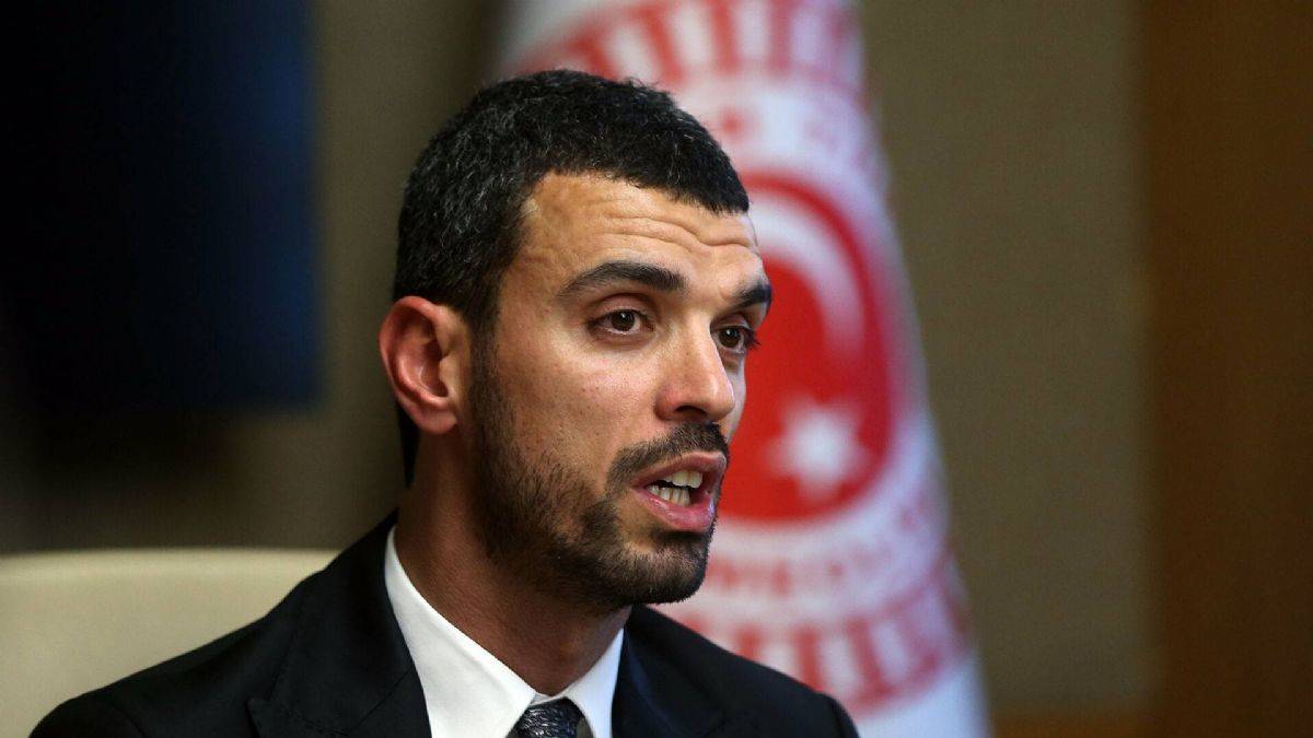 Kenan Sofuoğlu hangi partiden milletvekili? Kenan Sofuoğlu hangi partili? Kenan Sofuoğlu CHP milletvekili mi yoksa AK Parti milletvekili mi?