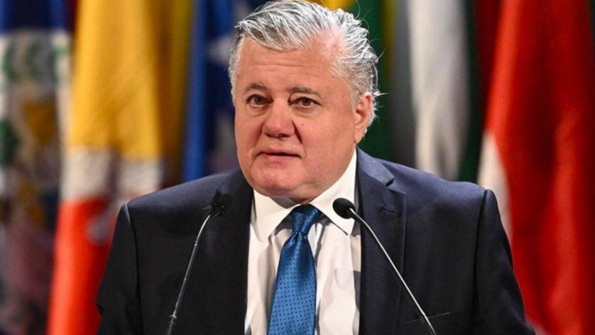 Ahmet Altay Cengizer kimdir? Ahmet Altay Cengizer hayatı ve biyografisi...