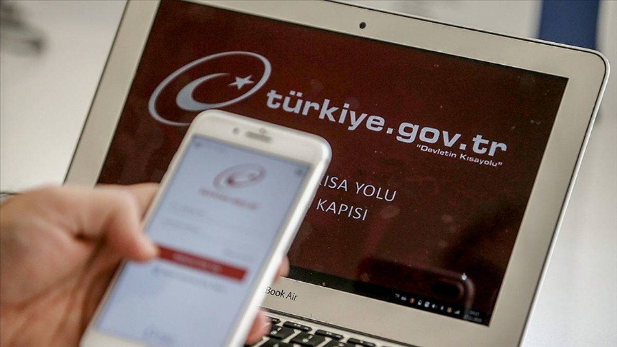 e-Devlet’te 18 dilde adli sicil kaydı