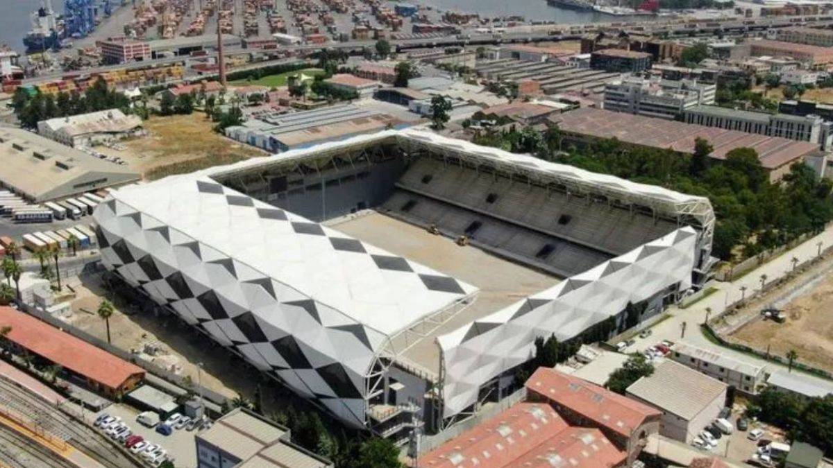 Alsancak Stadı'nın adı ne oldu? Alsancak Stadı'na kimin ismi verildi? Altay'ın stadının adı ne oldu?